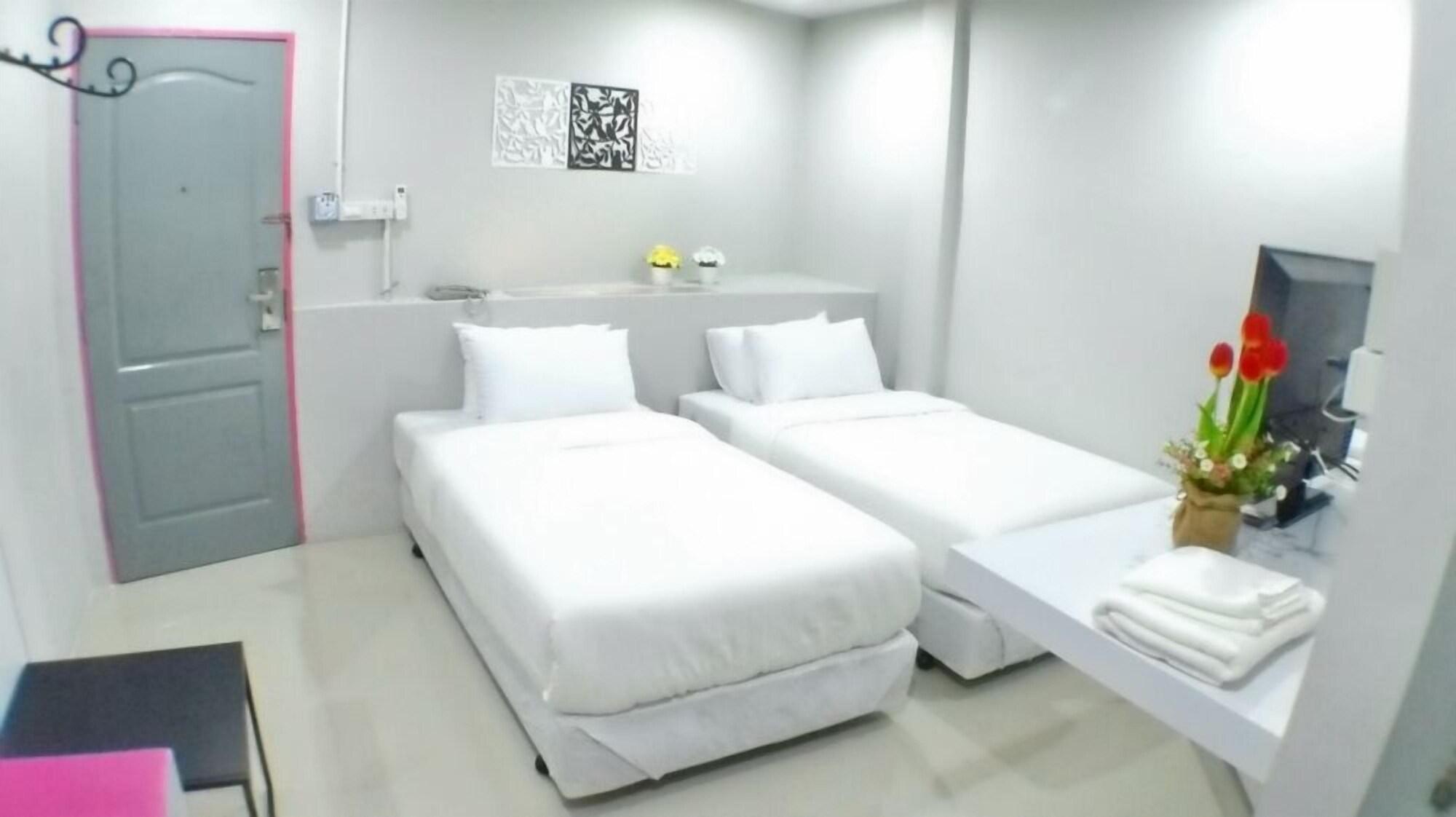 Ma Non Nont Hotel & Apartment Нонтабури Екстериор снимка