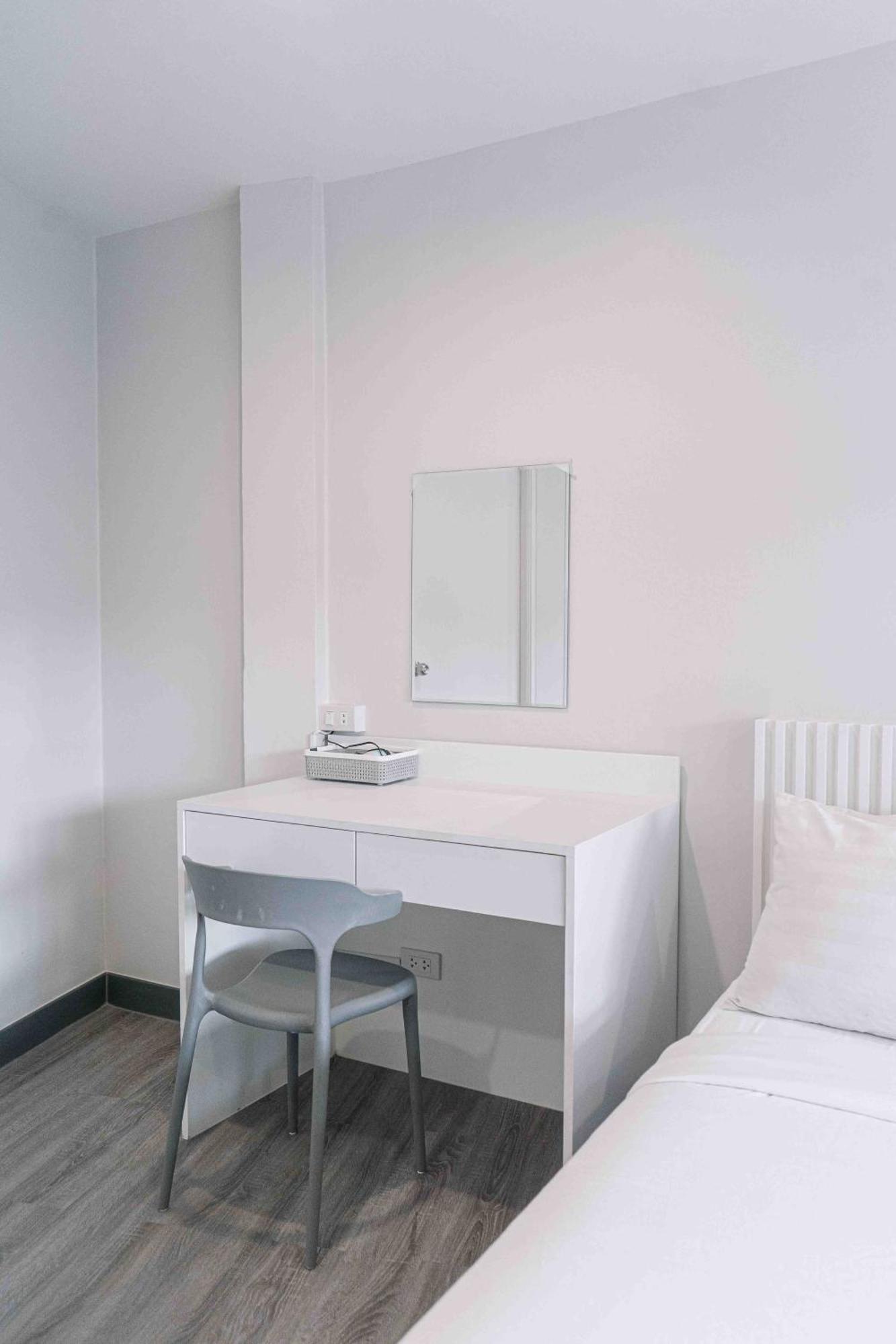 Ma Non Nont Hotel & Apartment Нонтабури Екстериор снимка