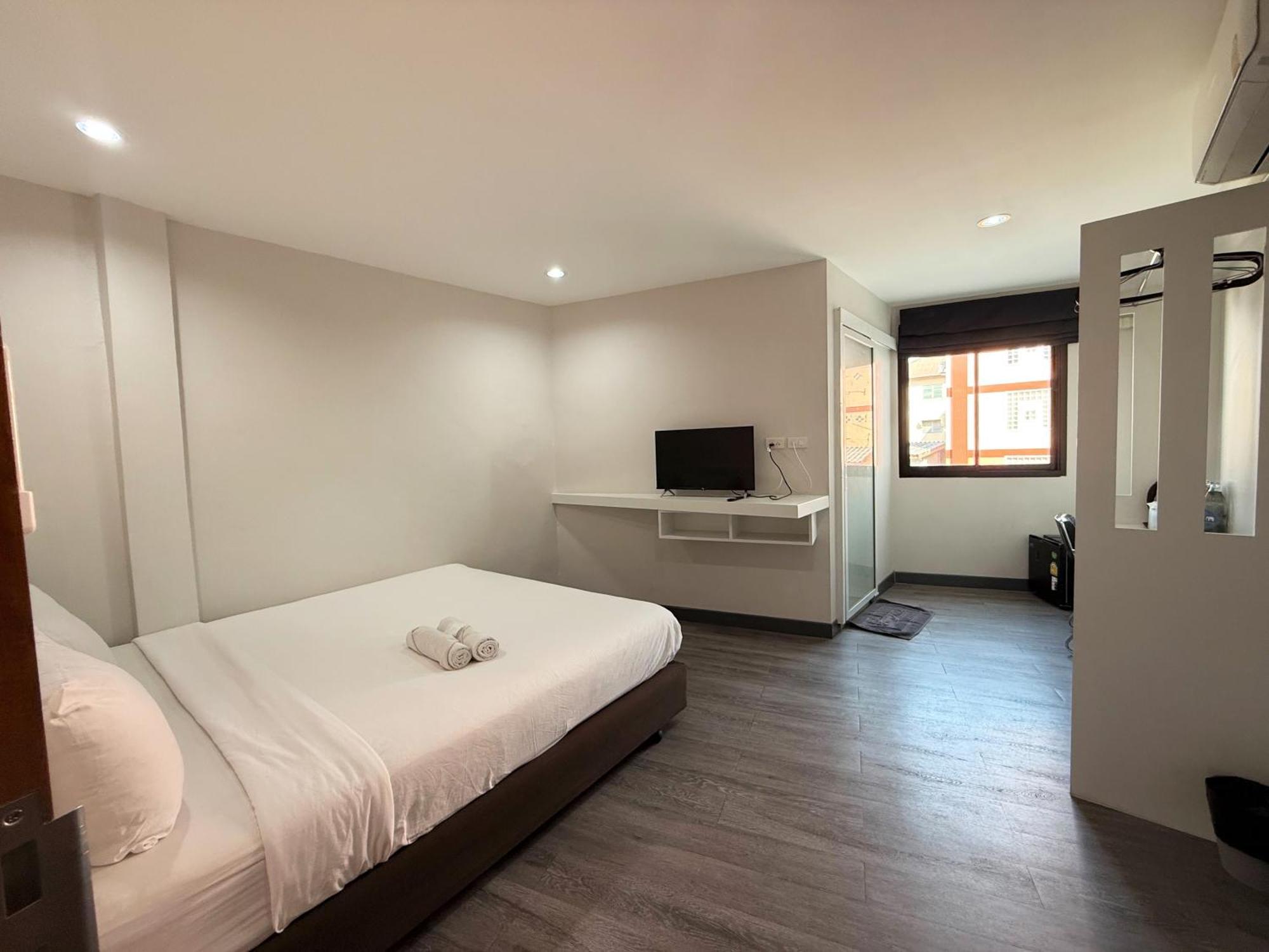 Ma Non Nont Hotel & Apartment Нонтабури Екстериор снимка