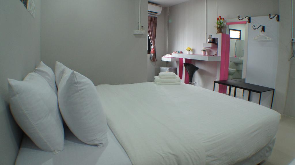 Ma Non Nont Hotel & Apartment Нонтабури Стая снимка